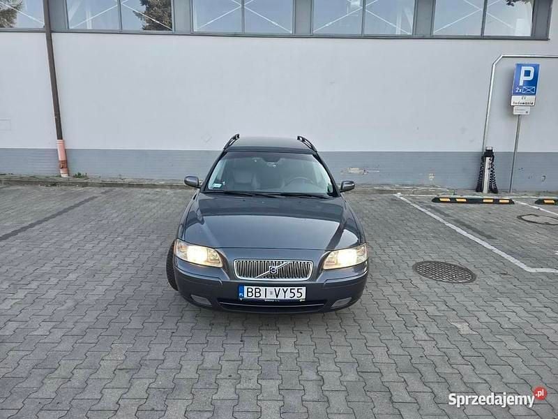 Grafitowy Używany 2005 Volvo V70 Kombi | 17 500 zł (Uczciwa cena) - Obraz 1/4