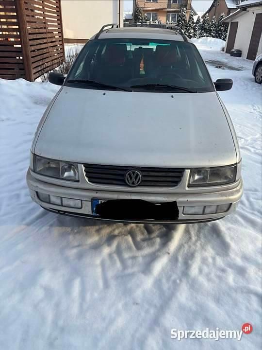 Używany VW Passat 1996 Srebrny Kombi