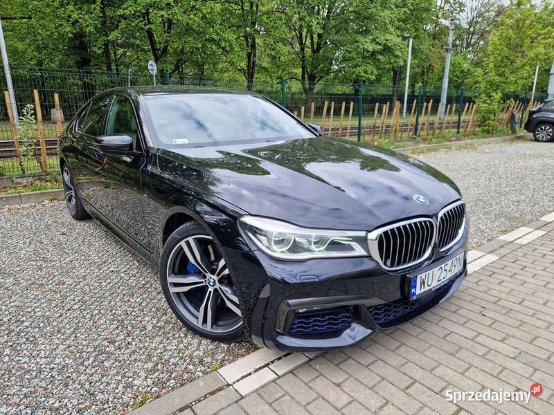 Używany 2017 BMW 750 Executive Sedan/Limuzyna | 159 900 zł - Obraz 1/4