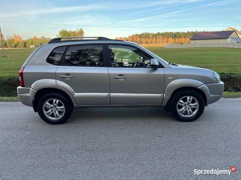 Używany 2007 Hyundai Tucson SUV | 9700 zł (Super Cena) - Obraz 1/4