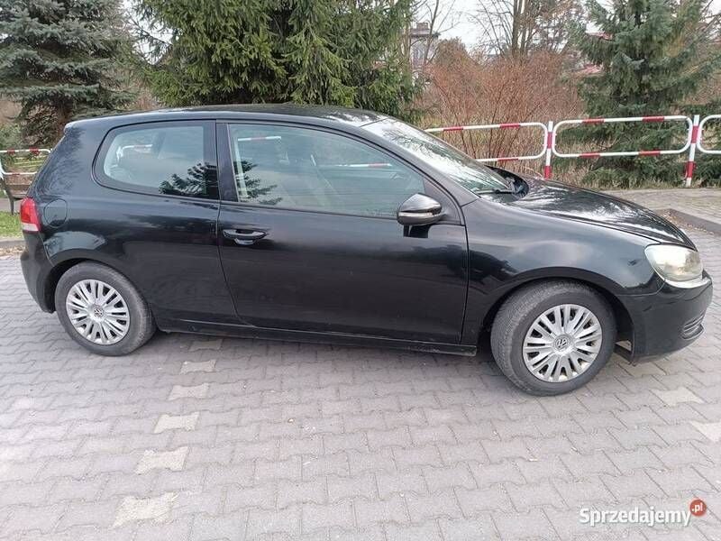 Czarny Używany 2011 VW Golf VI Hatchback | 22 000 zł (Uczciwa cena) - Obraz 1/4