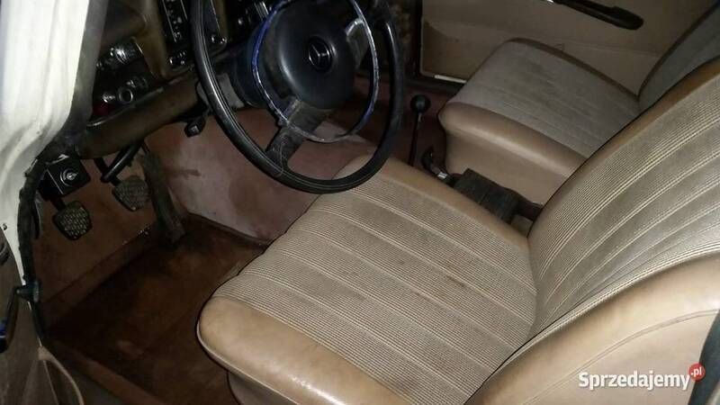 Używany Mercedes 190 1968 Sedan/Limuzyna