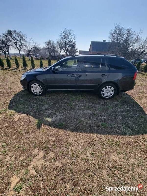 Używany Skoda Octavia 140 KM (102 kW) 2010 Czarny Kombi