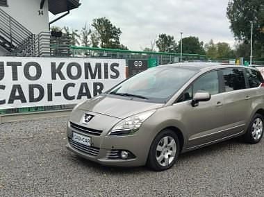 Zielony jasny (metalik) Używany 2011 Peugeot 5008 Minivan | 21 900 zł (Dobra cena) - Obraz 1/4