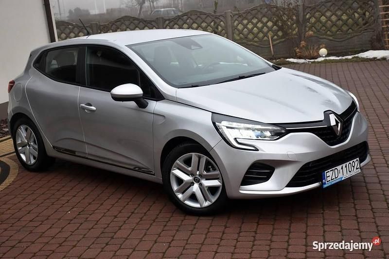 Używany Renault Clio V Zen 2020 Srebrny Hatchback
