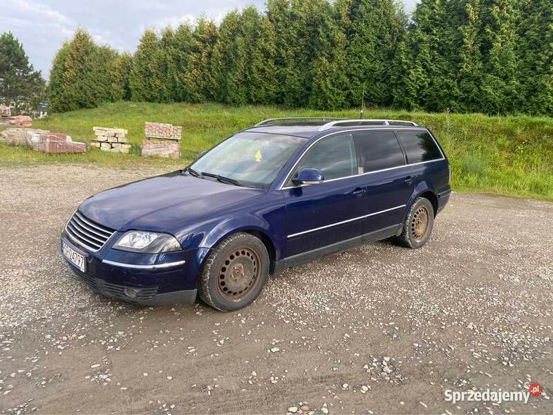 Granatowy Używany 2004 VW Passat Sedan/Limuzyna | 4500 zł (Uczciwa cena) - Obraz 1/4