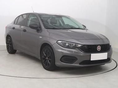 Szary Używany 2018 Fiat Tipo Sedan/Limuzyna | 27 999 zł (Uczciwa cena) - Obraz 1/4