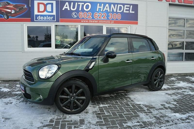 Używany Mini Countryman 112 KM (82 kW) 2016 Zielony (metalik) SUV