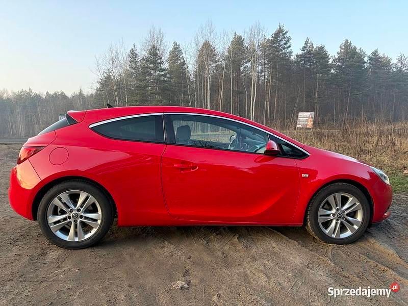 Używany Opel Astra GTC 2012
