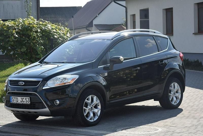 Czarny (metalik) Używany 2012 Ford Kuga SUV | 38 900 zł (Uczciwa cena) - Obraz 1/4