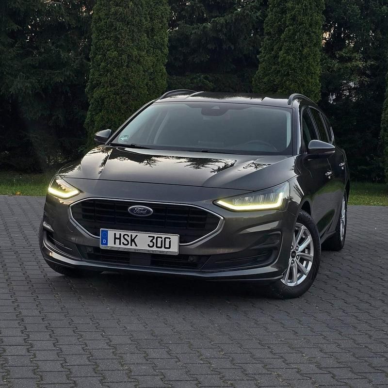 Używany Ford Focus 125 KM (91 kW) 2022 Szary (metalik) Kombi