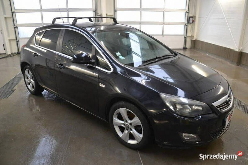 Czarny Używany 2009 Opel Astra Hatchback | 5800 zł - Obraz 1/4