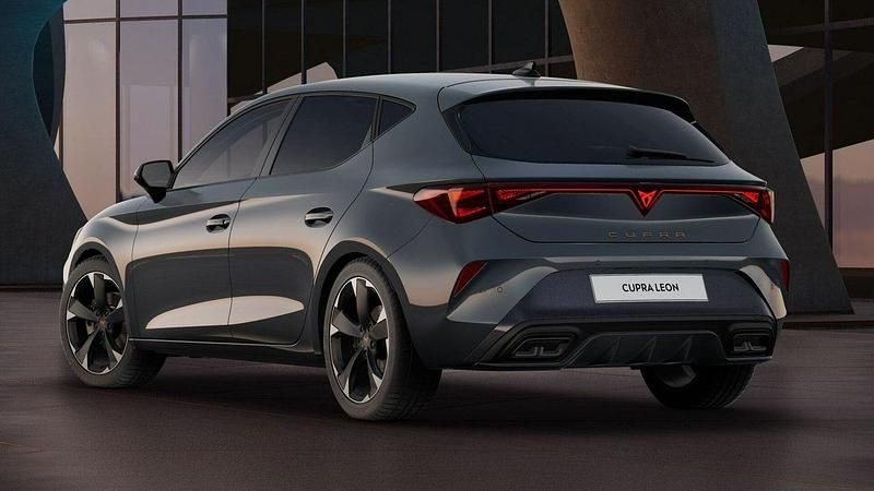 Używany Cupra Leon 150 KM (110 kW) 2024 Czarny Hatchback
