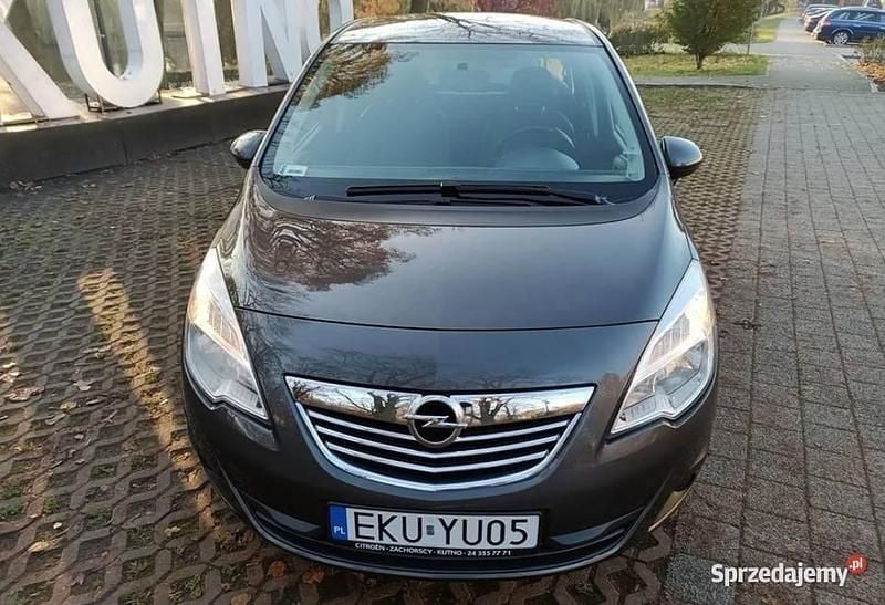 Używany Opel Meriva 2012 Szary Minivan