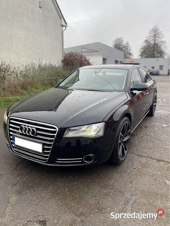 Czarny Używany 2011 Audi A8 Sedan/Limuzyna | 49 900 zł - Obraz 1/4