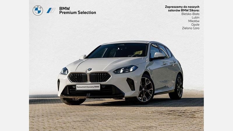 Biel alpejska Używany 2024 BMW 118 Shadowline Hatchback | 144 900 zł - Obraz 1/3