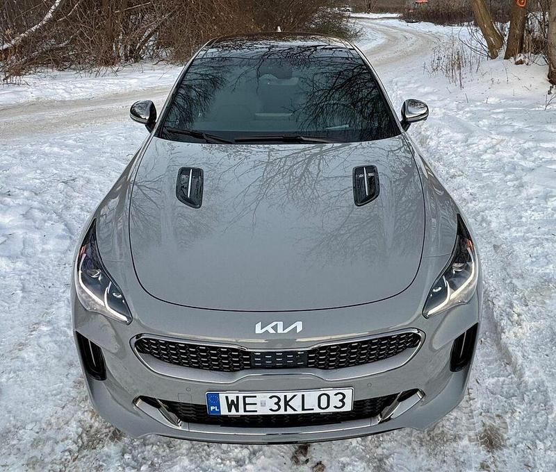 Używany Kia Stinger GT 2023 Szary Hatchback