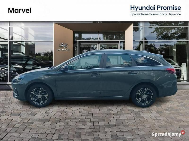 Szary Używany 2022 Hyundai i30 Kombi | 59 900 zł (Uczciwa cena) - Obraz 1/4