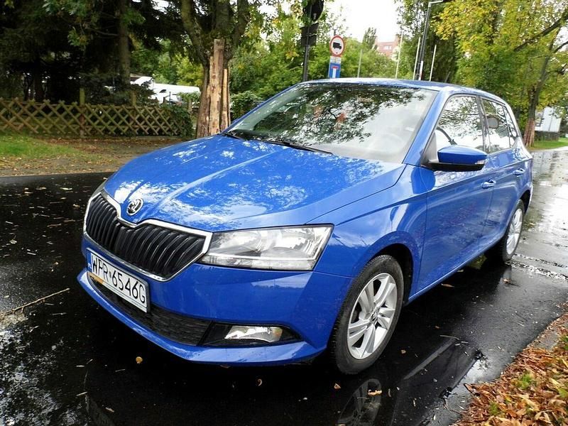 Niebieski Używany 2019 Skoda Fabia Hatchback | 42 900 zł (Dość drogi) - Obraz 1/4