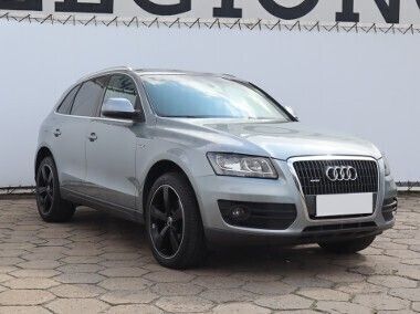 Srebrny Używany 2010 Audi Q5 SUV | 55 999 zł (Uczciwa cena) - Obraz 1/4