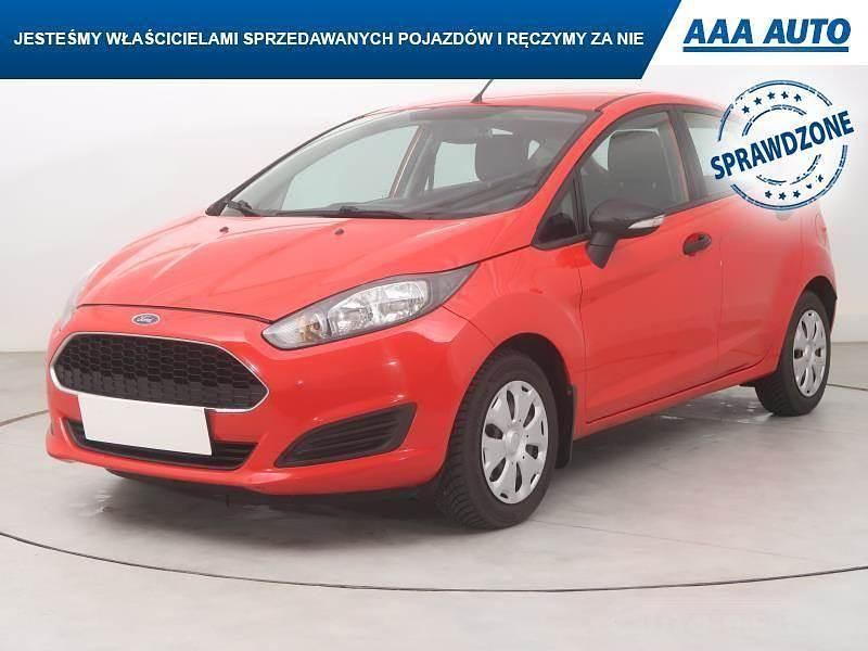 Używany Ford Fiesta 2017 Czerwony