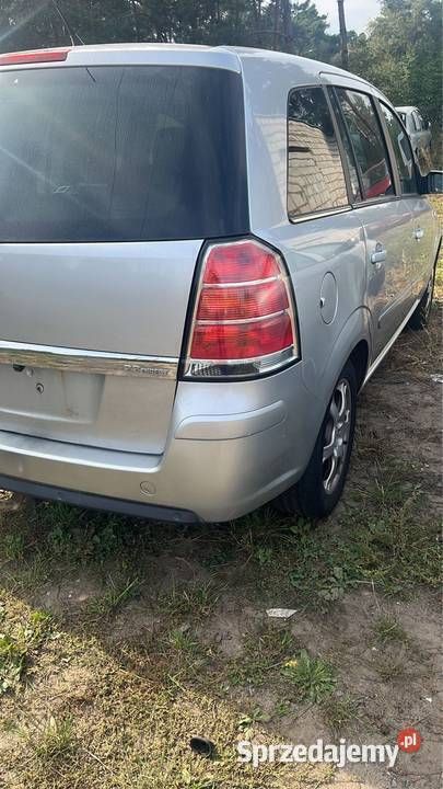 Używany Opel Zafira 2006 Srebrny Minivan
