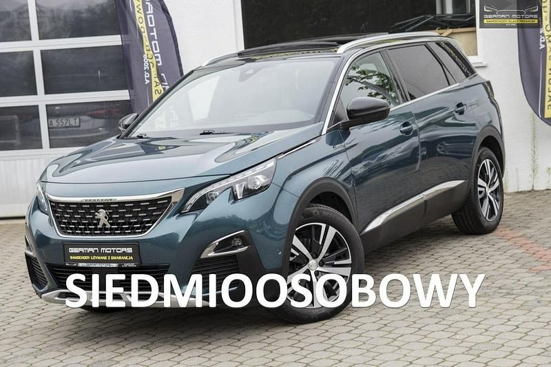 Grafitowy (metalik) Używany 2020 Peugeot 5008 GT-line Minivan | 77 900 zł (Dobra cena) - Obraz 1/4