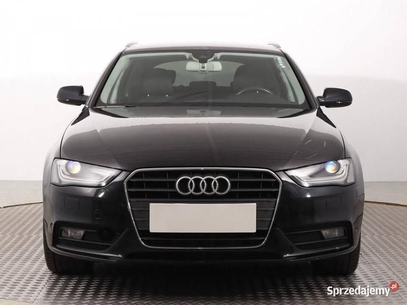 Czarny Używany 2013 Audi A4 Kombi | 42 999 zł (Dobra cena) - Obraz 1/4