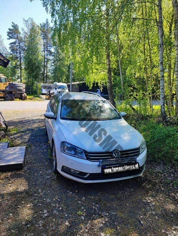 Używany VW Passat 170 KM (125 kW) 2012 Biały Kombi