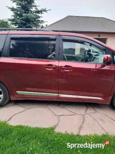 Wiśniowy Używany 2014 Toyota Sienna Minivan | 69 000 zł - Obraz 1/4