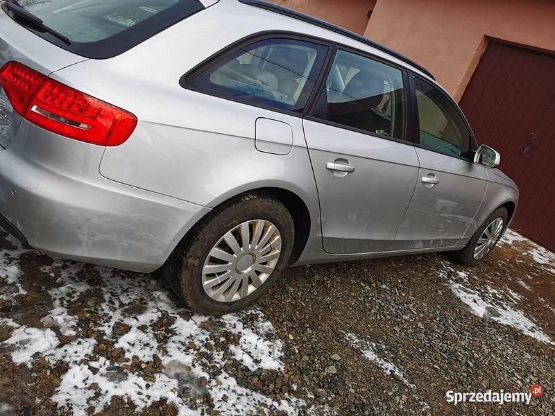 Używany 2010 Audi A4 | 23 000 zł (Dobra cena) - Obraz 1/4