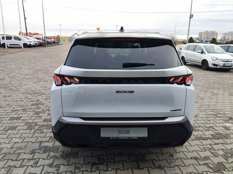 Używany Peugeot 5008 136 KM (100 kW) 2024 Biały (metalik) Minivan
