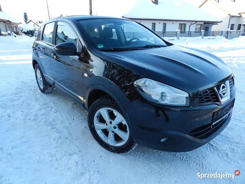 Używany Nissan Qashqai 2013 Czarny SUV