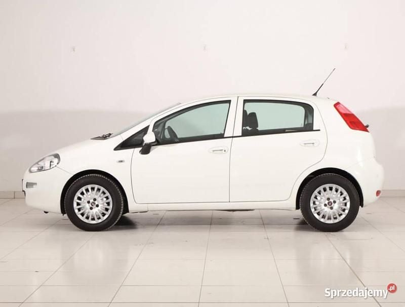 Używany Fiat Punto 2016 Biały Hatchback