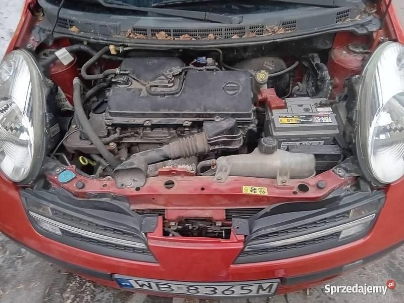 Używany Nissan Micra 2005 Czerwony Hatchback