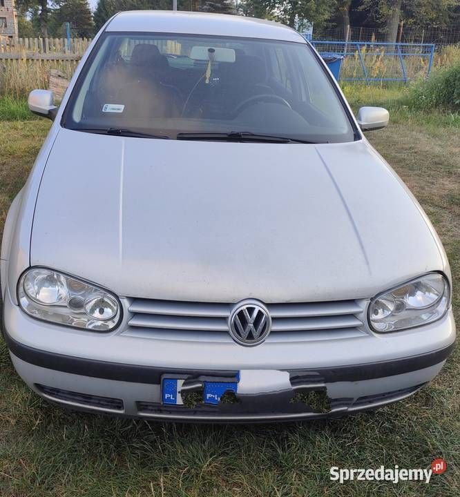 Używany VW Golf IV 1999 Srebrny Sedan/Limuzyna