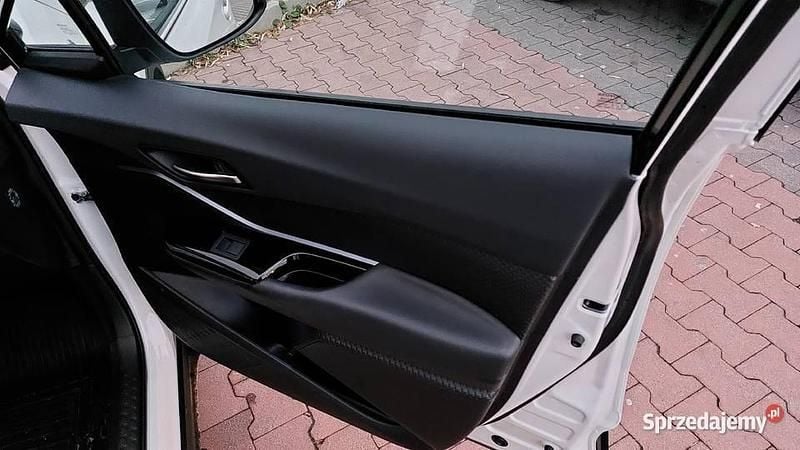 Używany Toyota C-HR 184 KM (135 kW) 2021 SUV