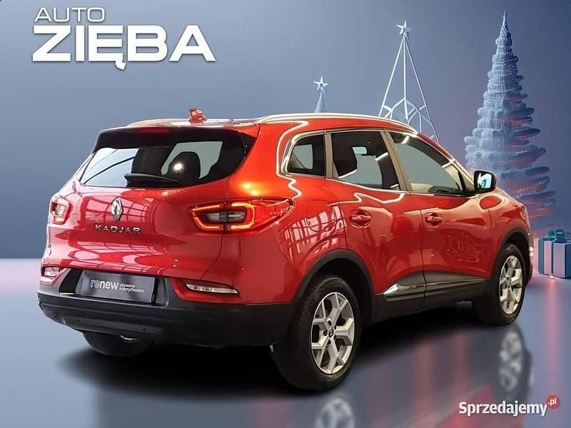 Używany Renault Kadjar Life 140 KM (102 kW) 2021 Czerwony SUV