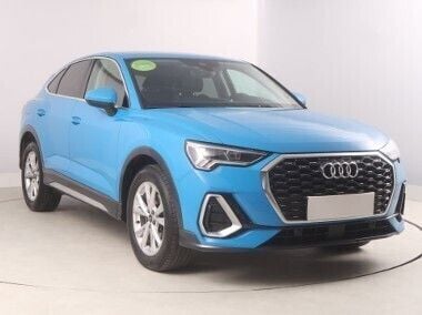 Niebieski Używany 2021 Audi Q3 Sportback SUV | 119 999 zł - Obraz 1/4