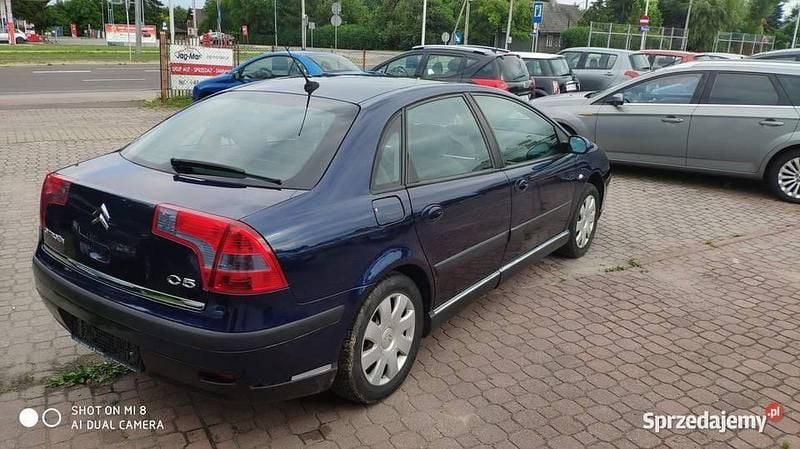 Granatowy Używany 2004 Citroën C5 Exclusive Hatchback | 9999 zł - Obraz 1/4
