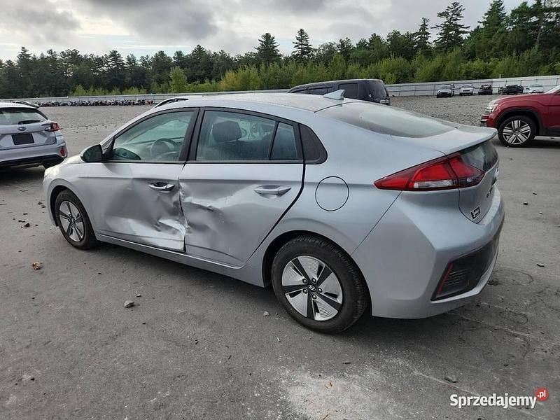 Srebrny Używany 2021 Hyundai Ioniq Hatchback | 48 000 zł - Obraz 1/4