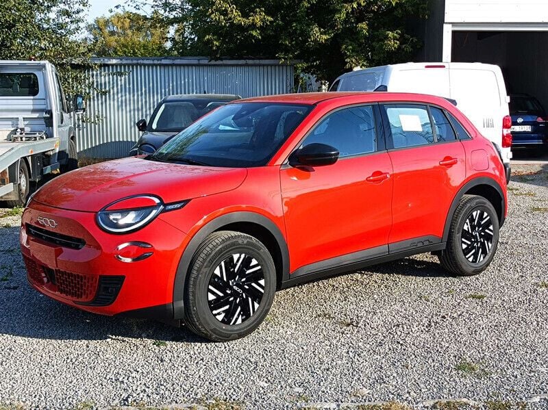 Lakier metalizowany pomarańczowy sole Nowe 2025 Fiat 600 SUV | 84 046 zł (Super Cena) - Obraz 1/4