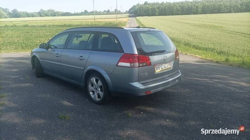 Używany Opel Vectra 2004