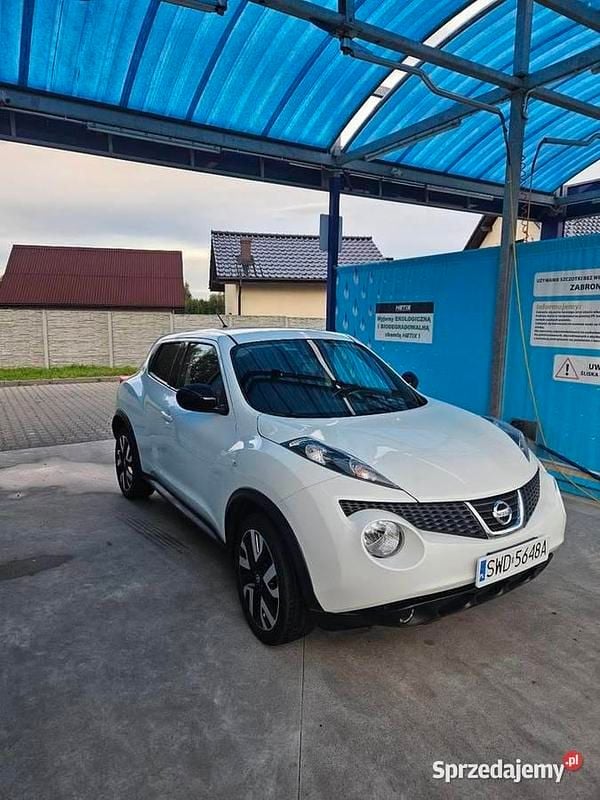 Biały Używany 2013 Nissan Juke SUV | 34 000 zł (Uczciwa cena) - Obraz 1/4