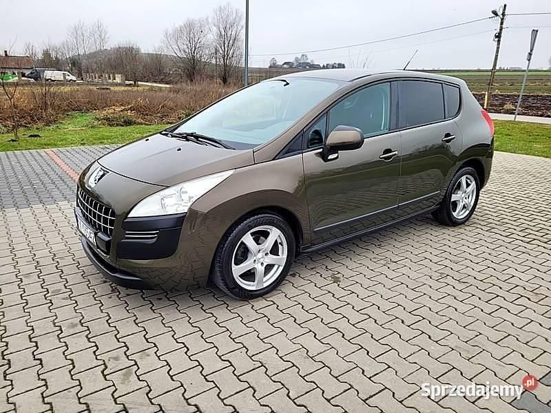 Beżowy Używany 2009 Peugeot 3008 Minivan | 12 900 zł (Uczciwa cena) - Obraz 1/4