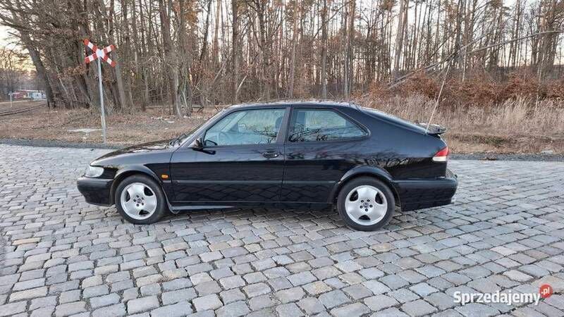 Używany Saab 9-3 1999 Czarny Coupe
