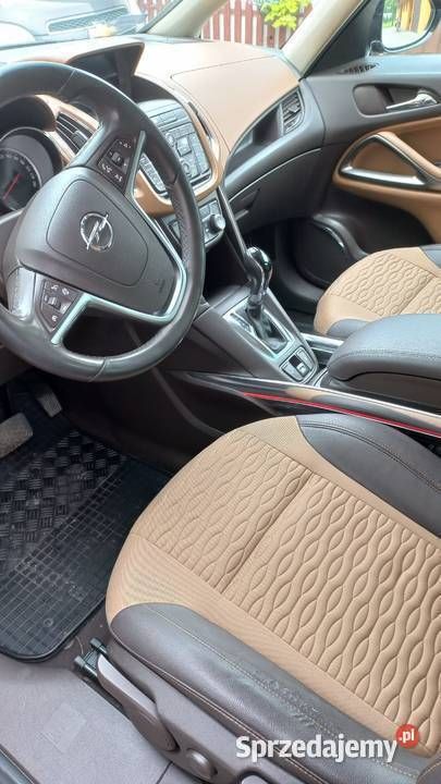 Używany Opel Zafira 2011 Minivan