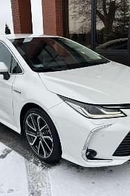 Używany Toyota Corolla 122 KM (89 kW) 2020 Inny kolor Sedan/Limuzyna