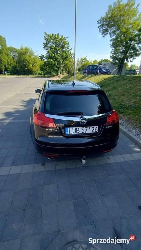 Używany Opel Insignia 2010 Czarny Kombi