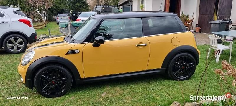 Używany Mini Cooper 2009 Żółty Hatchback